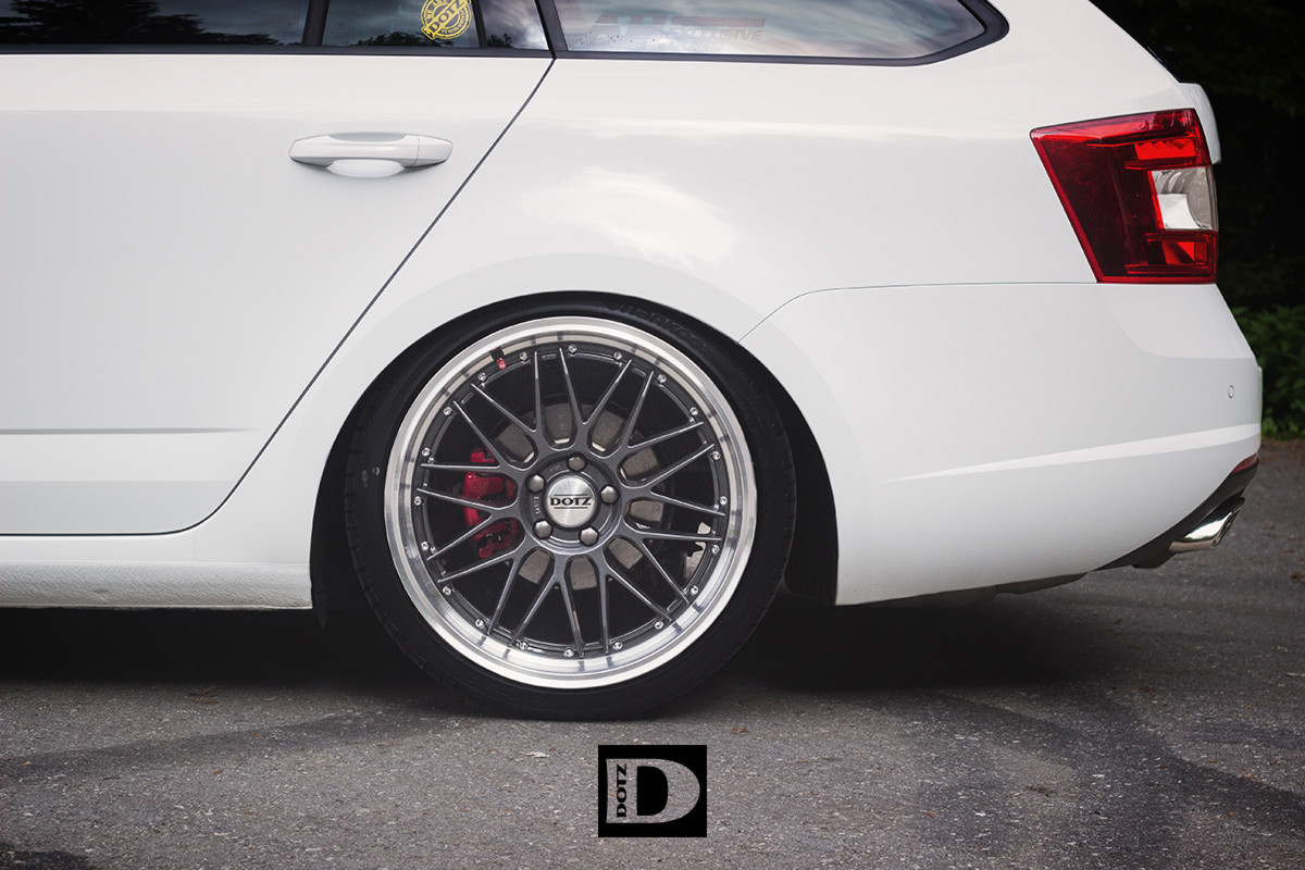 DOTZ Revvo dark Skoda Octavia Combi Artikelbild 06